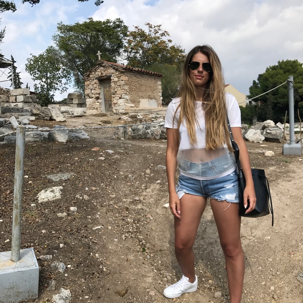 Meet your Posher, Alyssa